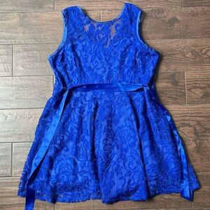 Blue laced midi dress